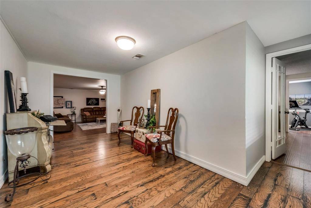 Justin, TX 76247,614 W 4th Street