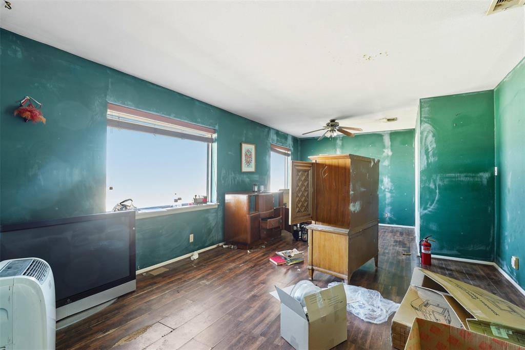 Fort Worth, TX 76133,3621 SW Loop 820