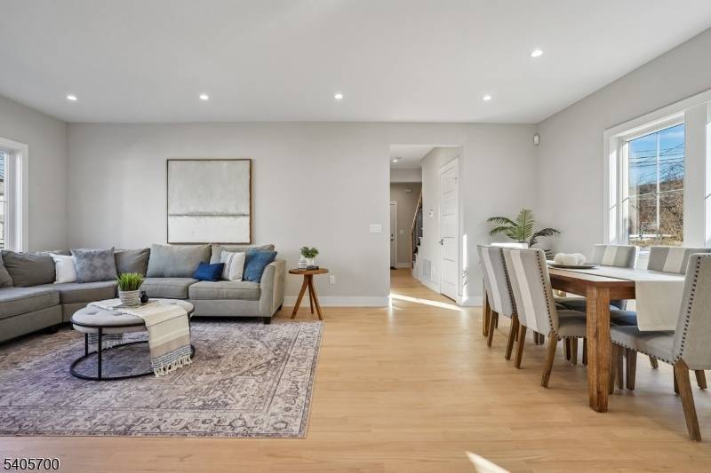 Millburn Twp., NJ 07041,8 Willow St