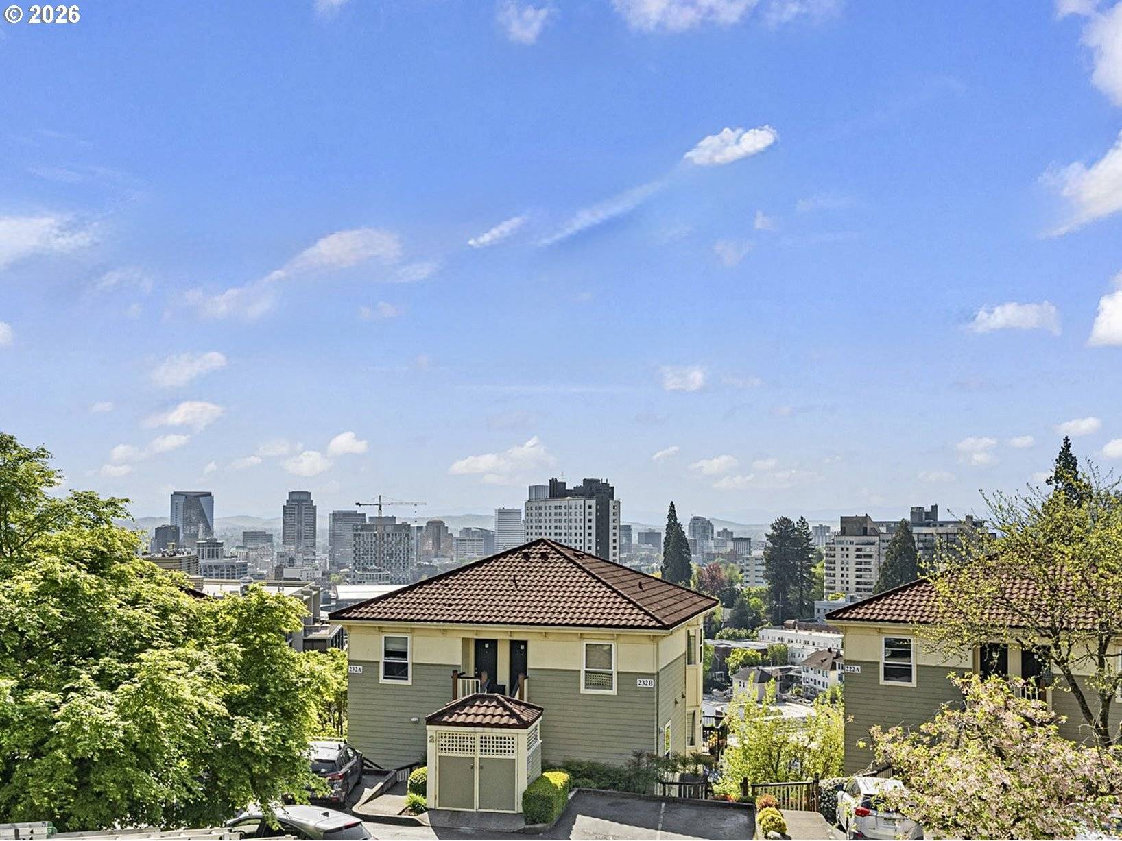 Portland, OR 97210,325 NW UPTOWN TER #1A