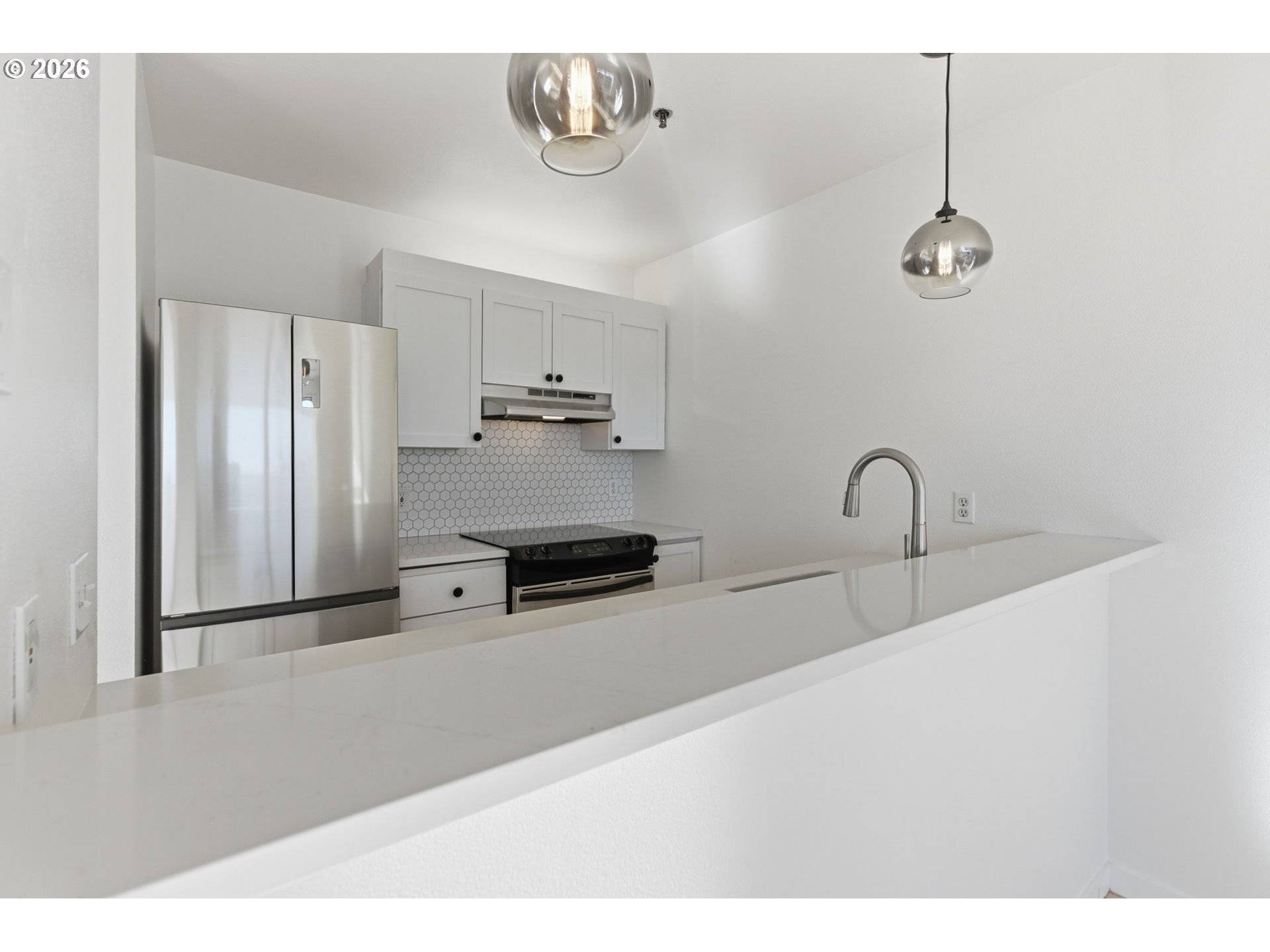 Portland, OR 97210,325 NW UPTOWN TER #1A