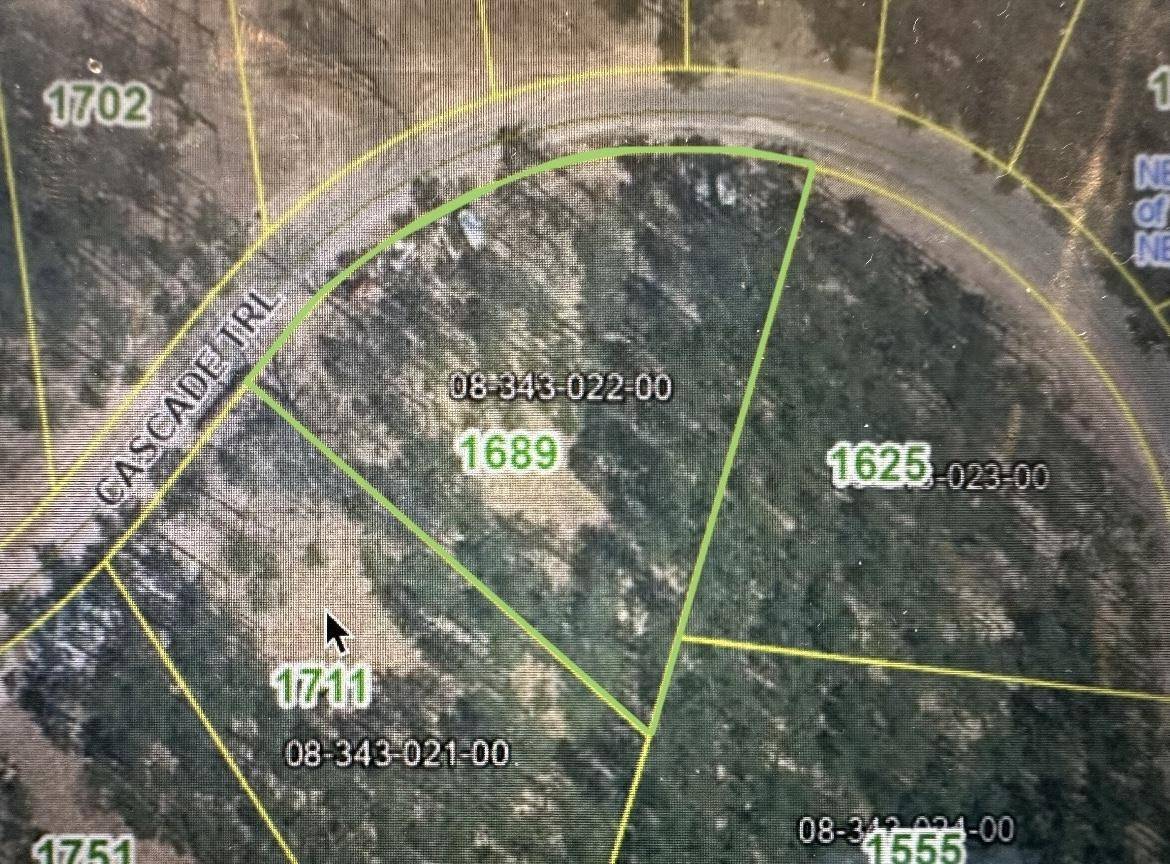 Traverse City, MI 49685,1689 Cascade TRL