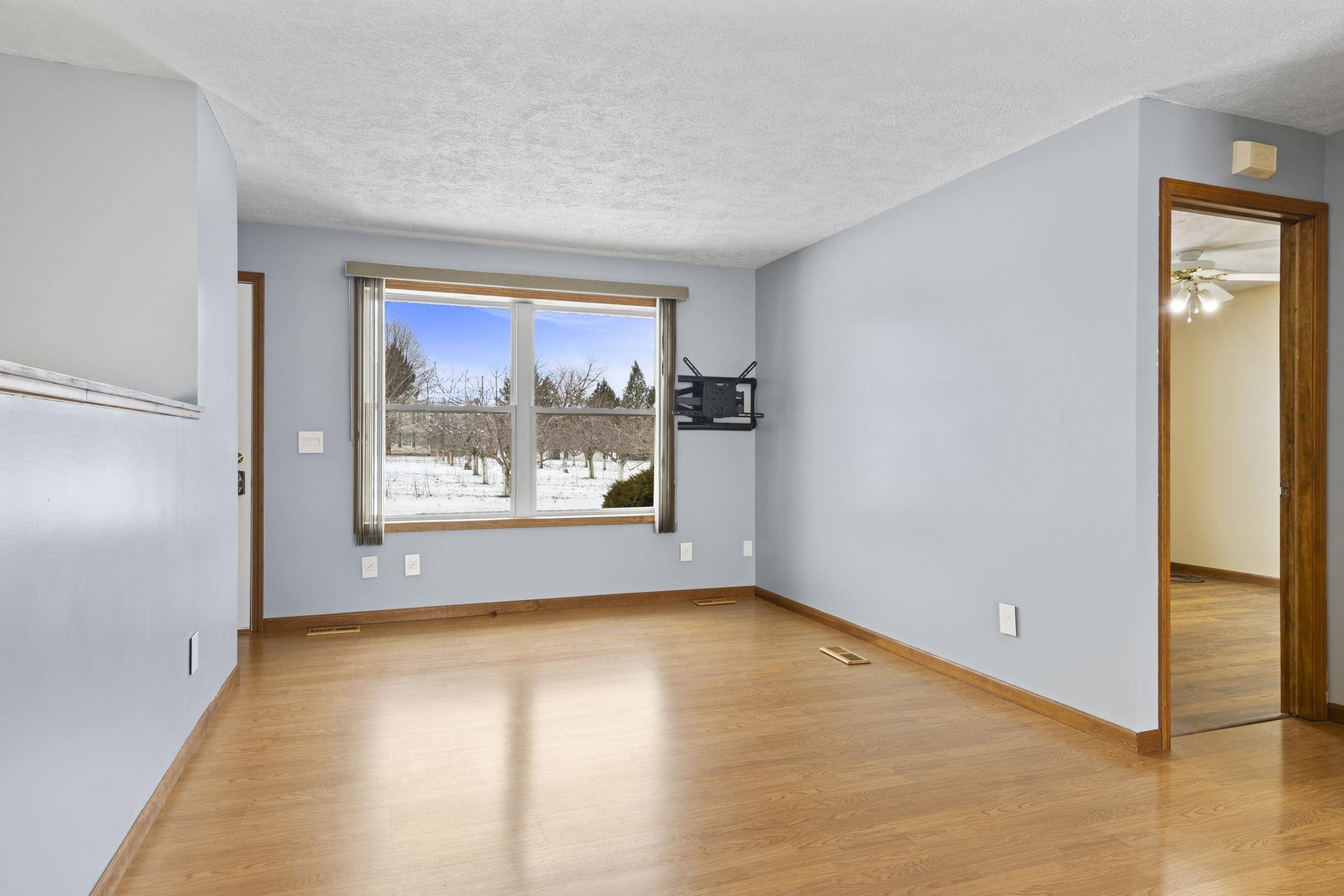 Williamsburg, MI 49690,8392 Monarch LN