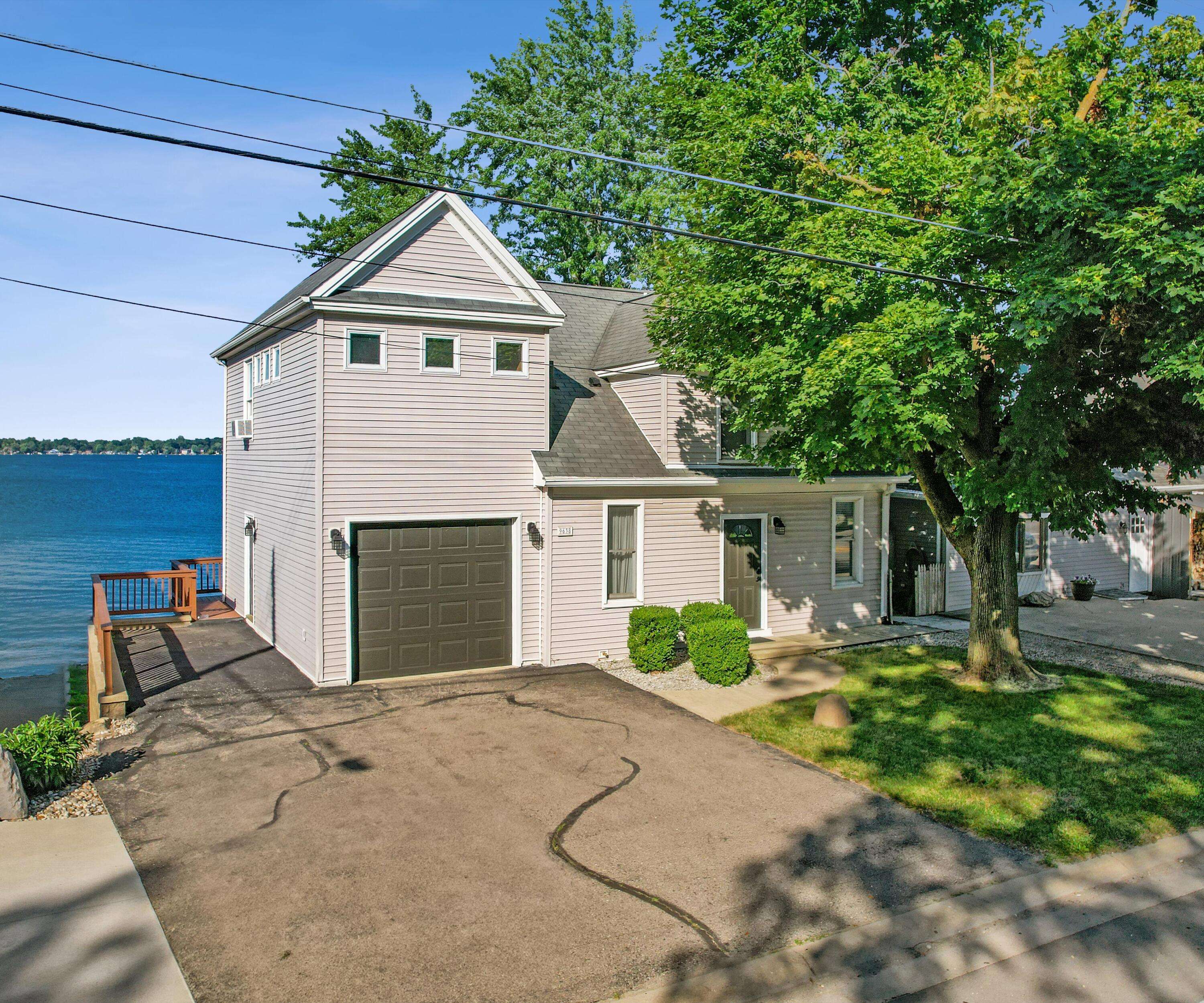 Whitmore Lake, MI 48189,9638 Main ST