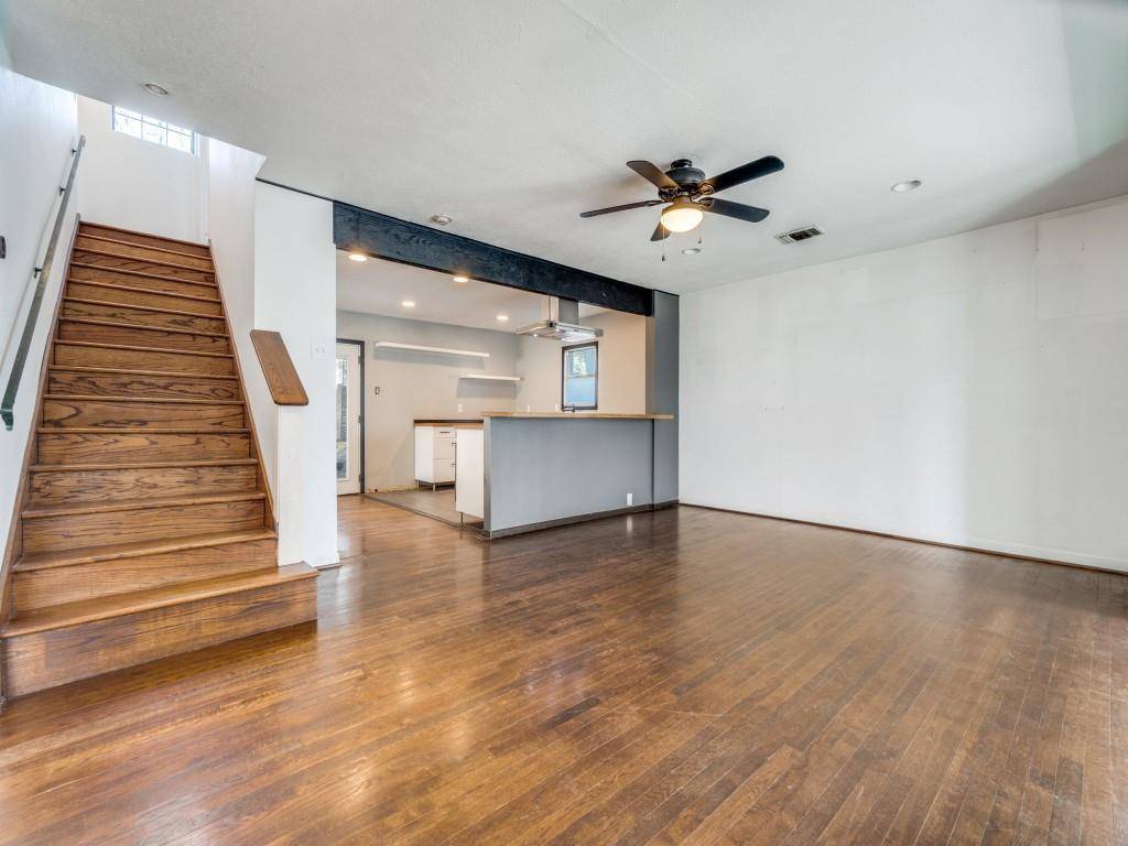 Dallas, TX 75223,6823 E Grand Avenue