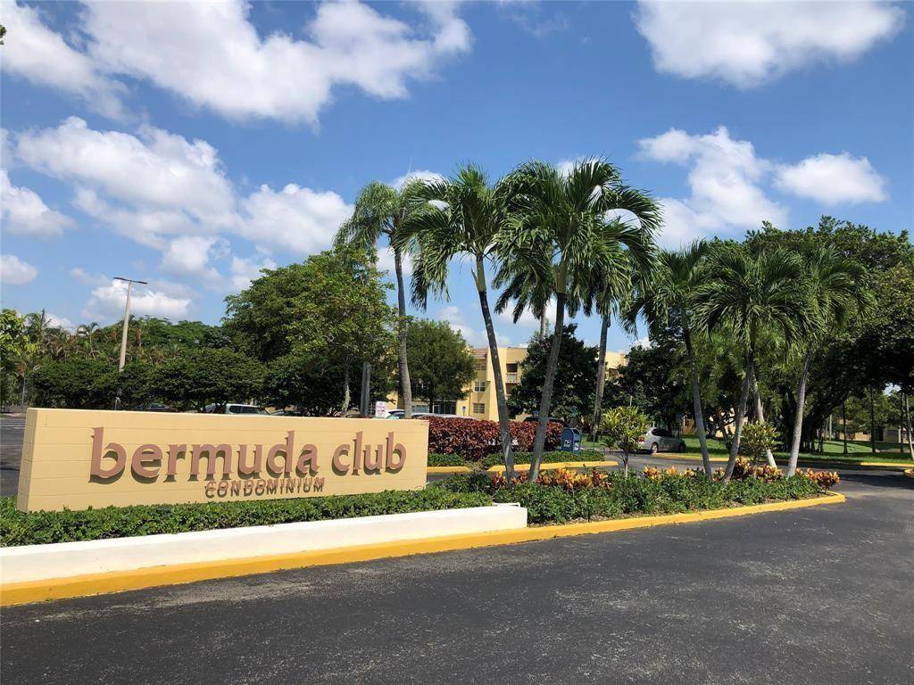 Tamarac, FL 33319,6161 NW 57th Ct #207