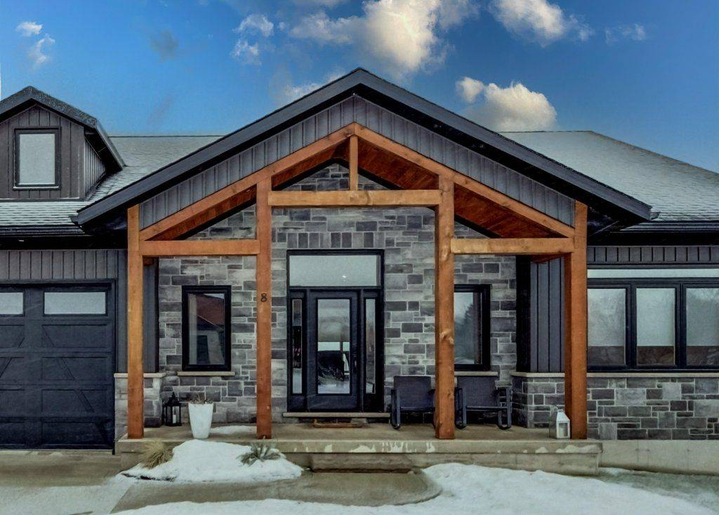 South Bruce, ON N0G 2J0,8 Mel ST