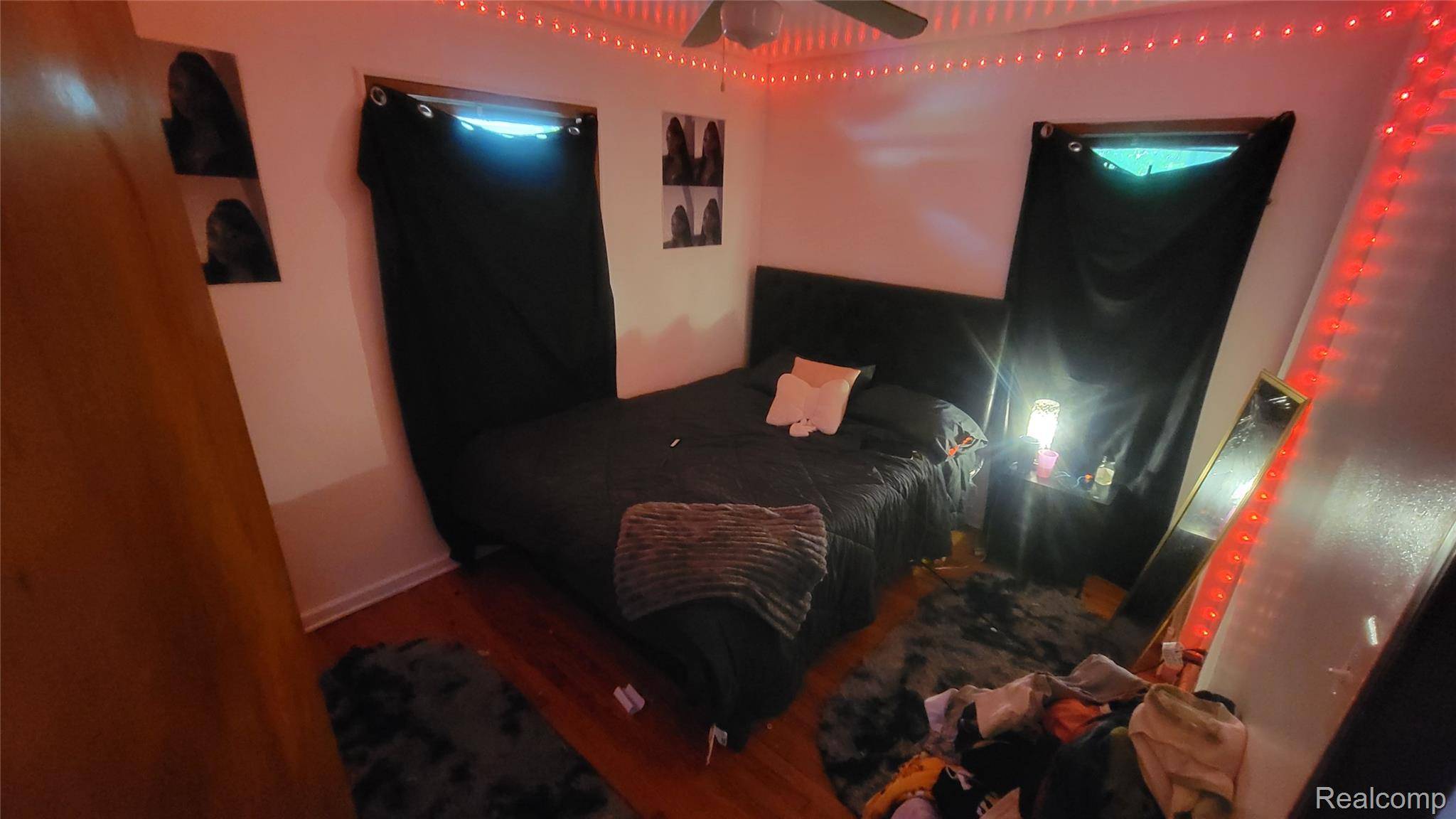 Detroit, MI 48219,20931 Pickford ST