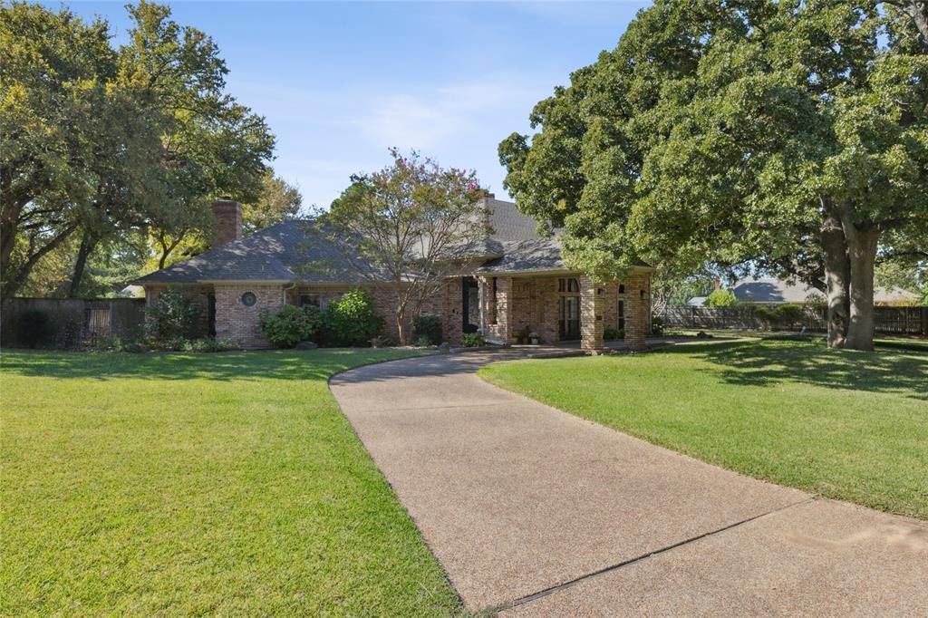 Dalworthington Gardens, TX 76016,2900 Oak Trail Court