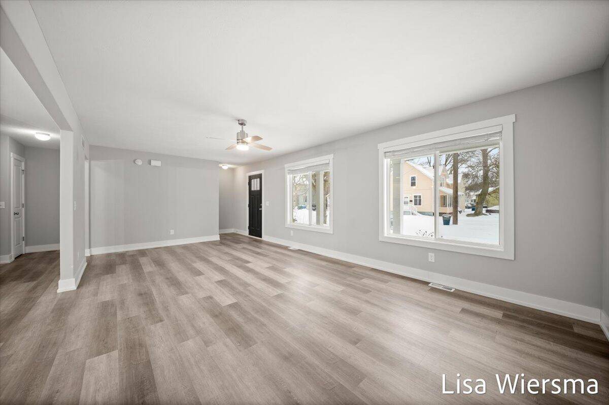 Muskegon, MI 49441,352 Mason AVE