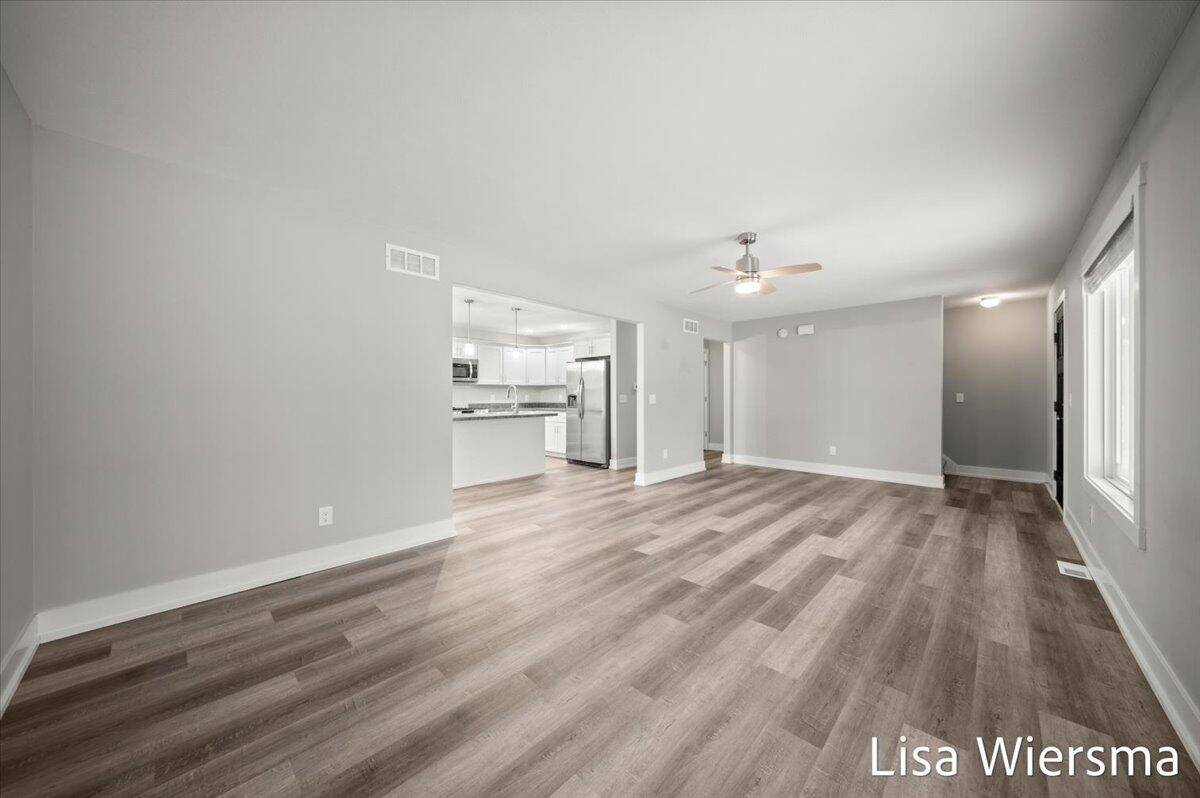 Muskegon, MI 49441,352 Mason AVE