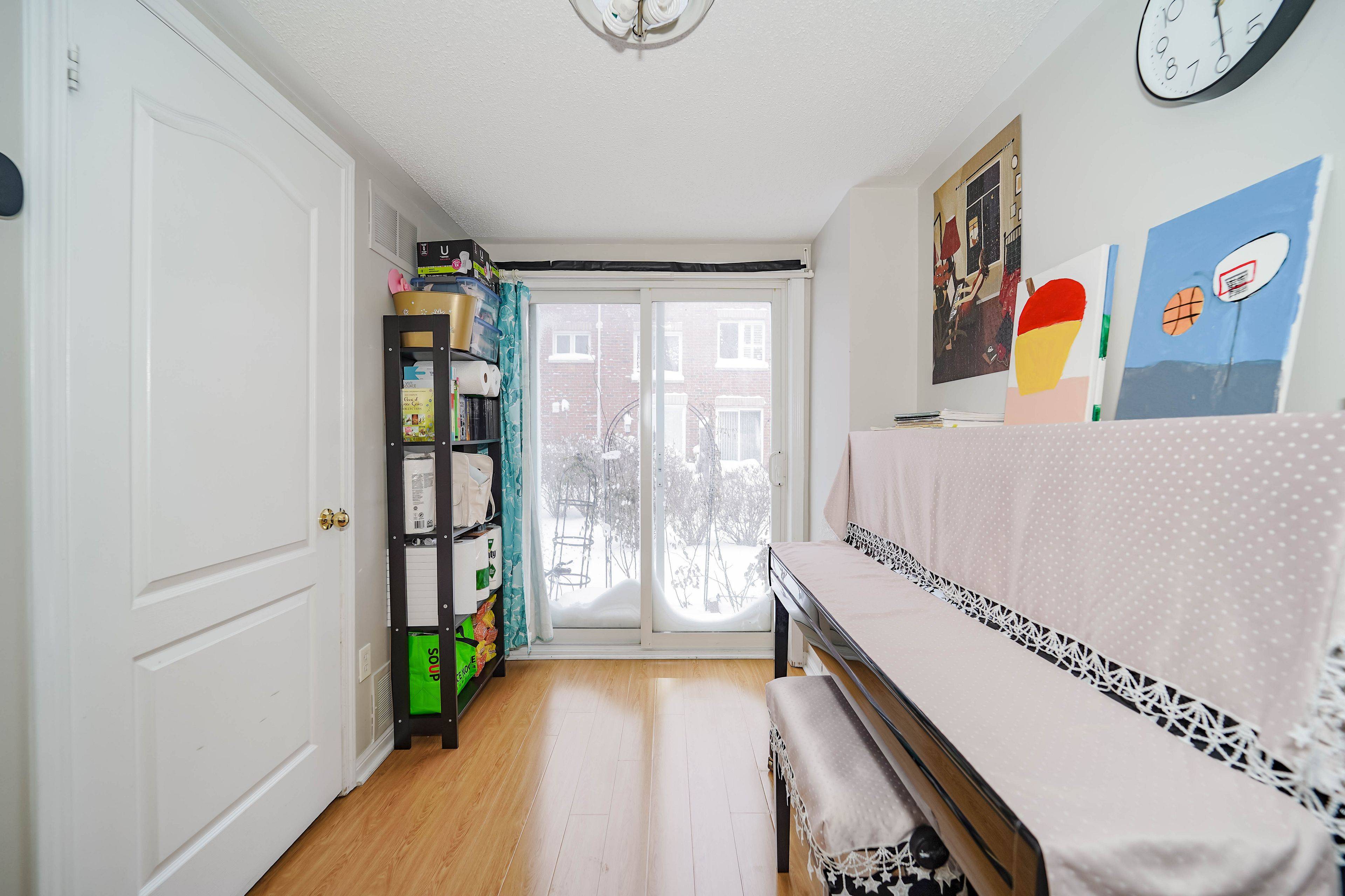 Markham, ON L3R 5Y7,24 Nakina WAY