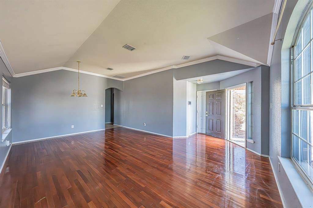 Arlington, TX 76002,8115 Guadalupe Road