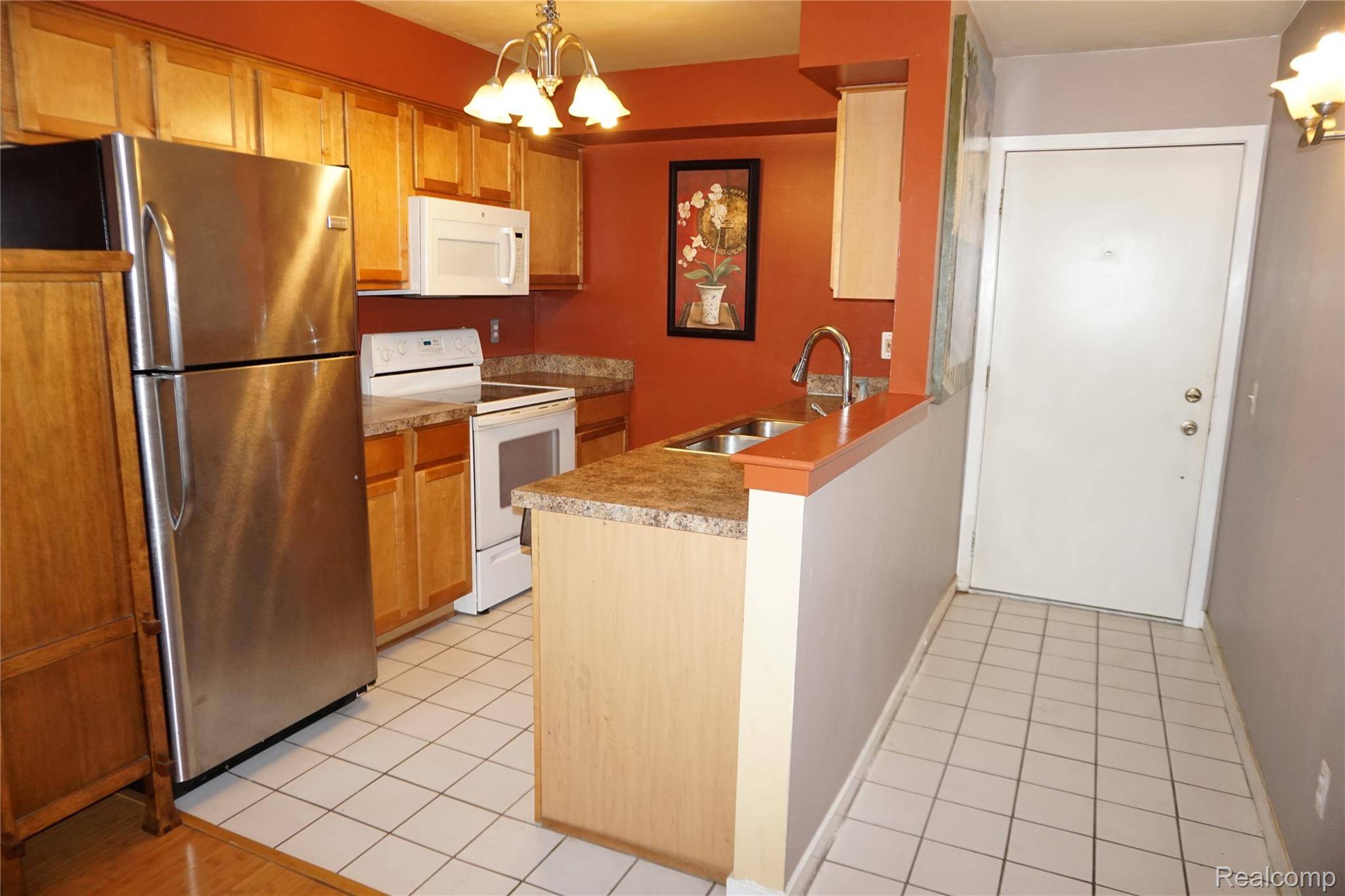 Farmington Hills, MI 48334,27991 Rollcrest RD #Unit 1