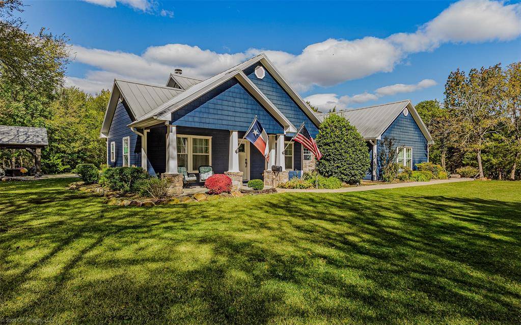 Whitewright, TX 75491,363 Private Road 451