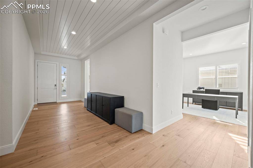 Colorado Springs, CO 80904,3474 Crest Hollow VW