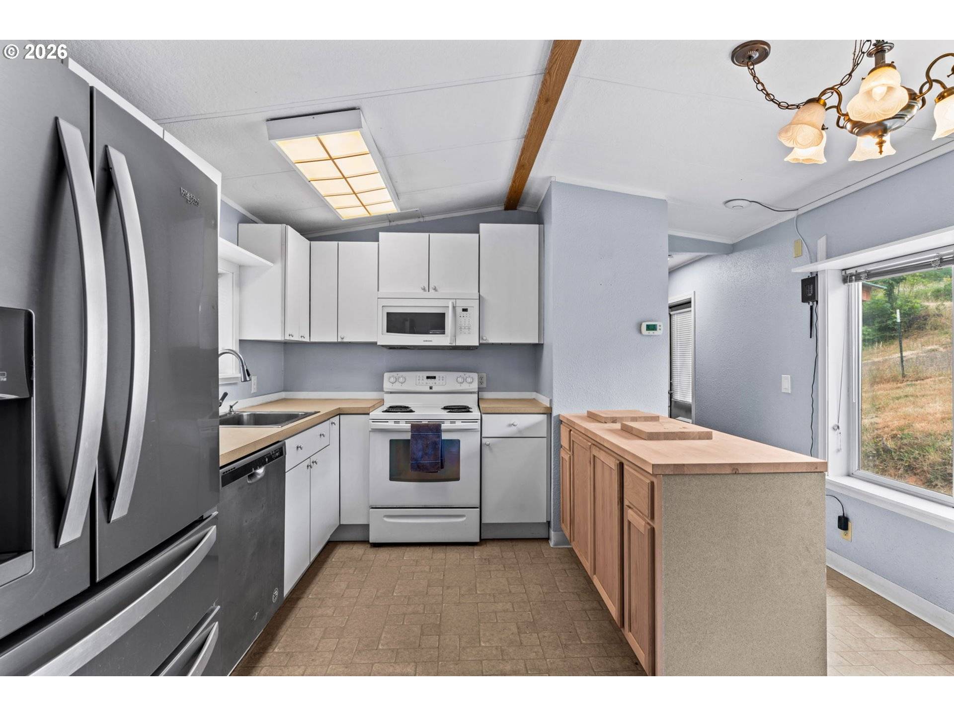 Elmira, OR 97437,90245 SHEFFLER RD