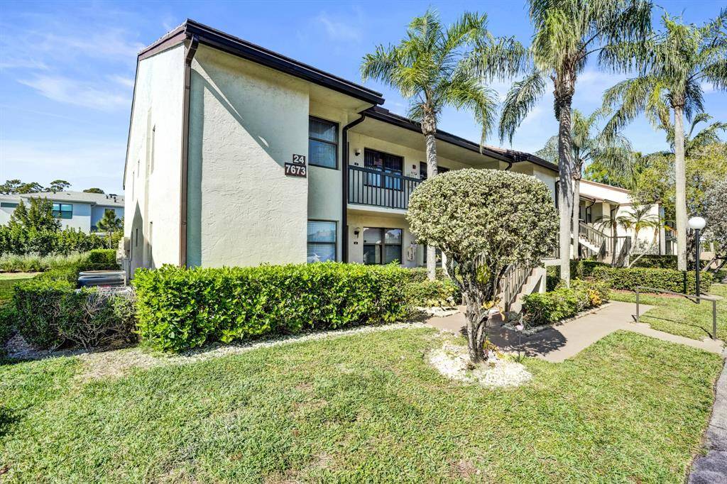 Lake Worth, FL 33467,7673 Tahiti Ln #202