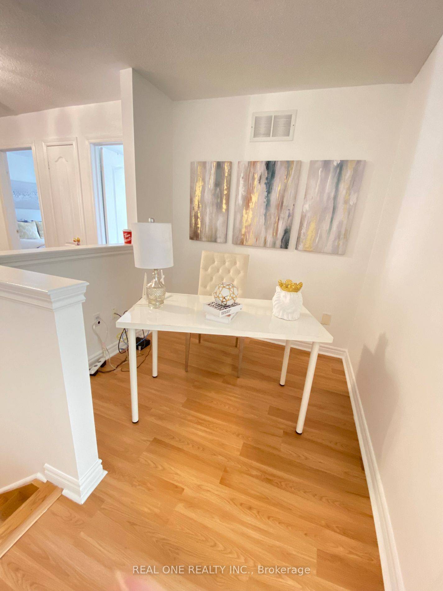 Markham, ON L6C 2P5,72 Weatherill RD