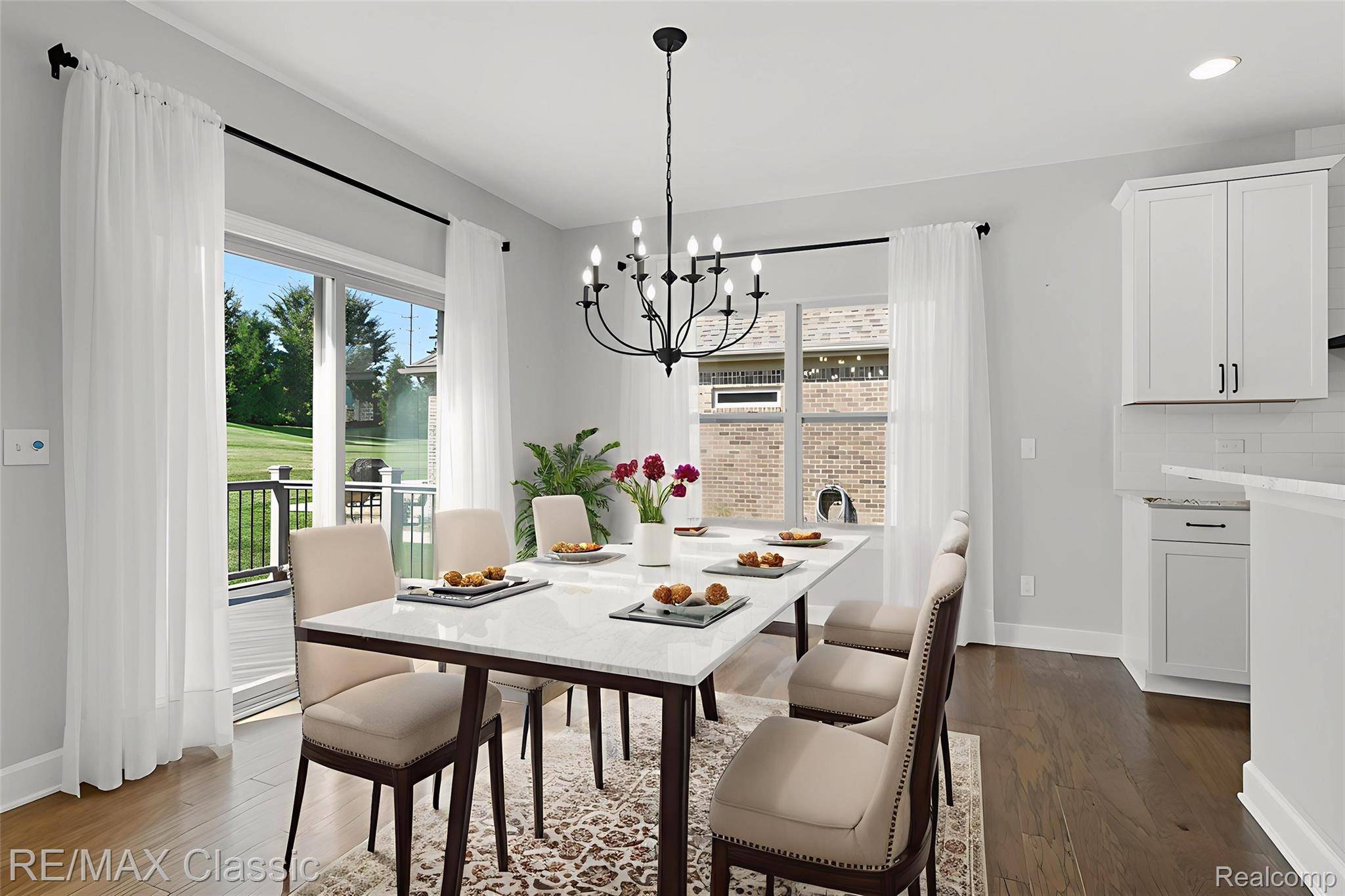 South Lyon, MI 48178,24530 Pinnacle CIR #25