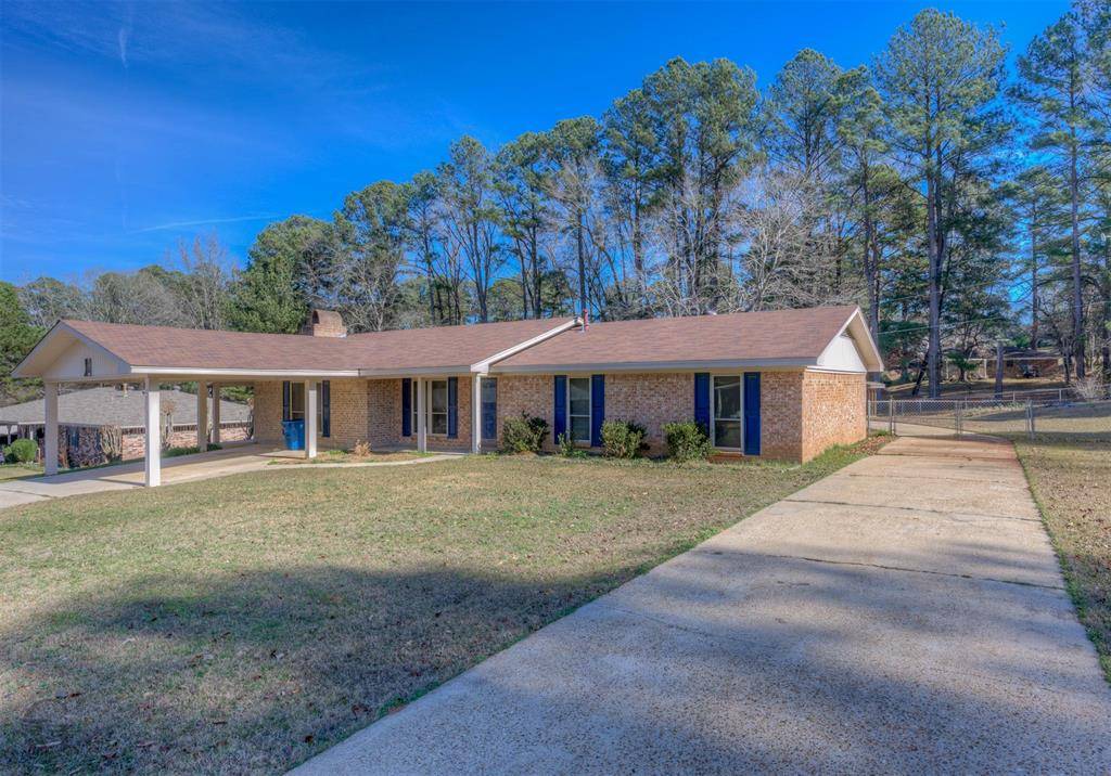 Homer, LA 71040,102 Maple Street