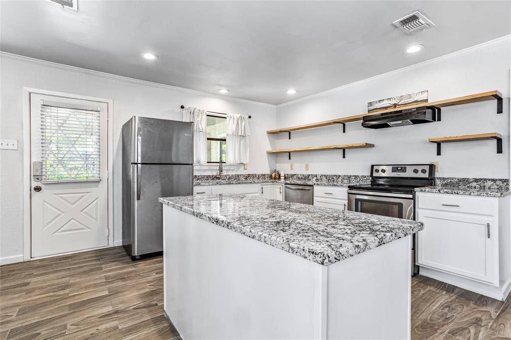 Allen, TX 75002,510 Post Oak Lane