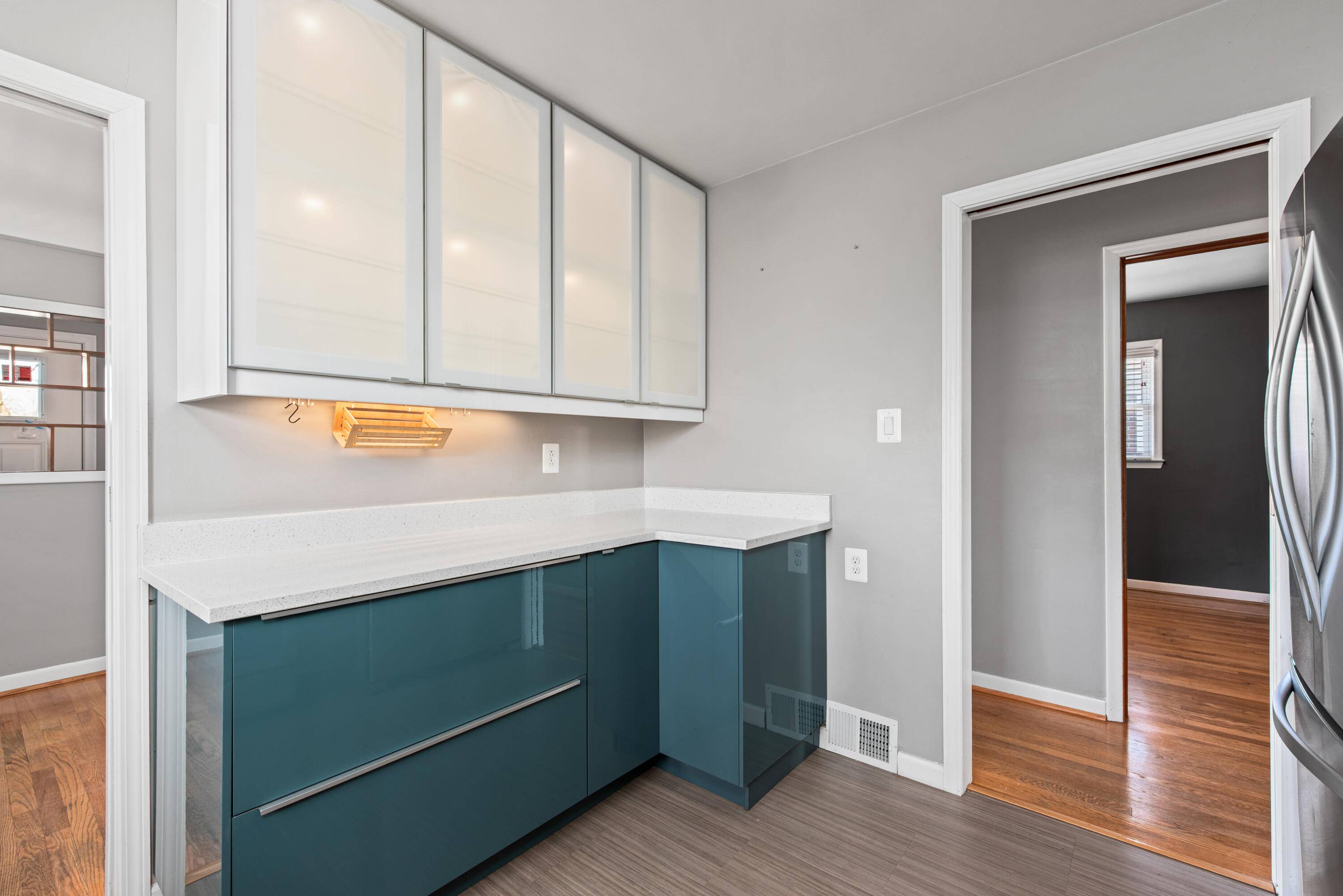 Royal Oak, MI 48073,1320 Montrose AVE