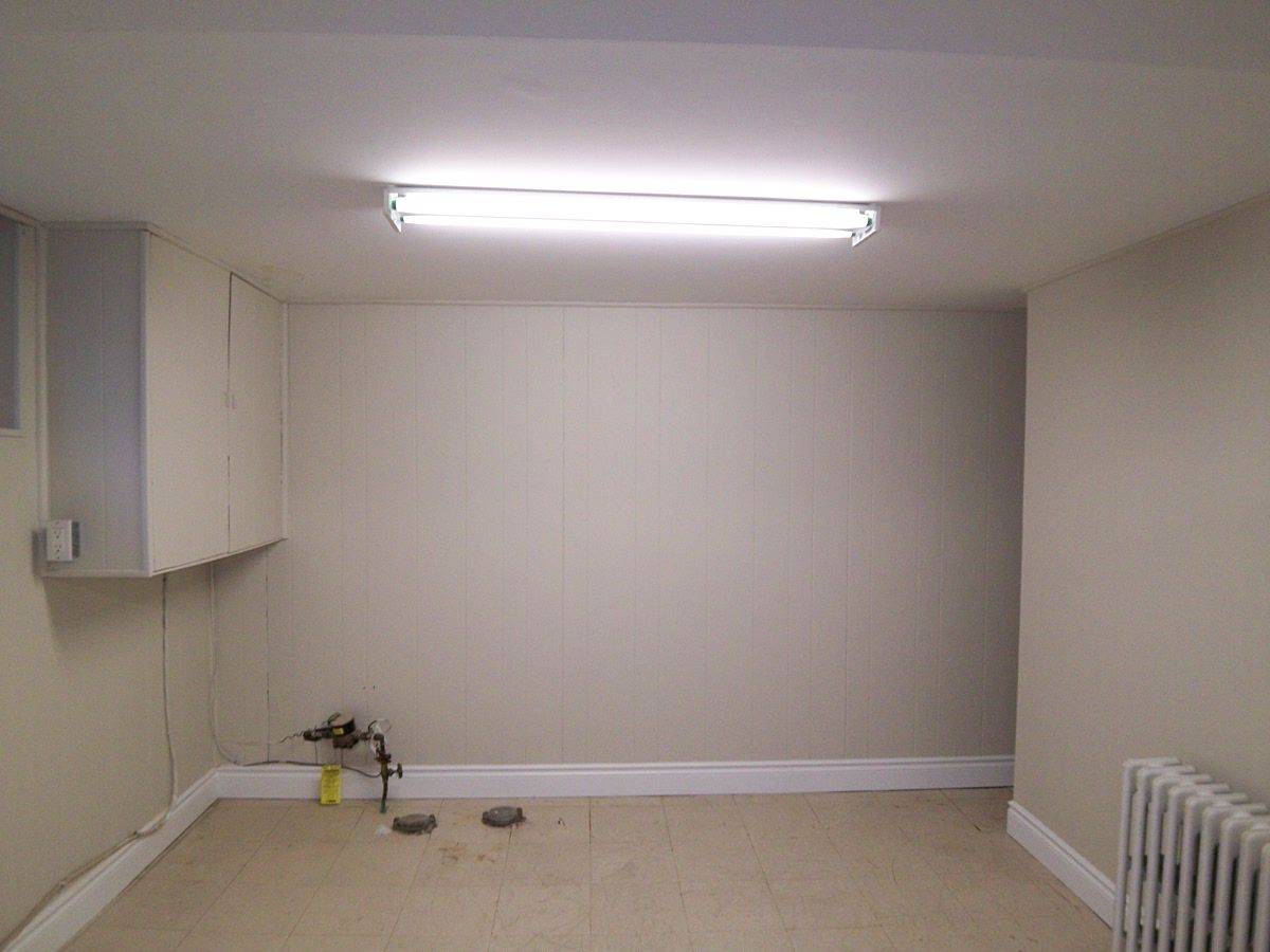 Toronto E04, ON M1R 2J2,1284 Pharmacy AVE #Basement