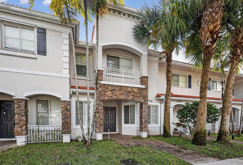 Hollywood, FL 33025,8236 SW 25th Ct #103