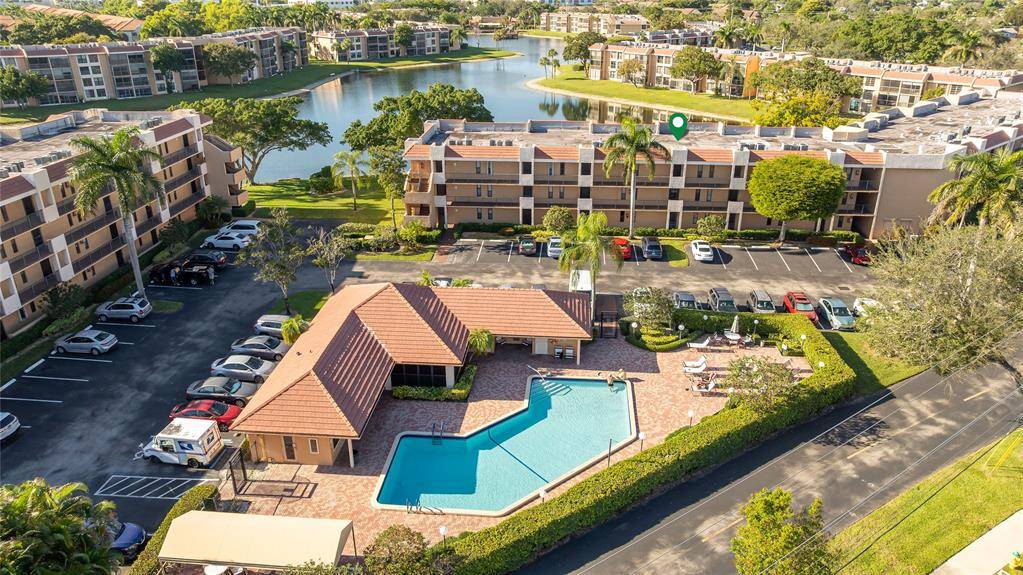 Margate, FL 33063,5921 Coral Lake Dr #209