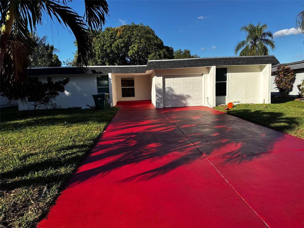 Dania Beach, FL 33004,230 A SW 11 ST