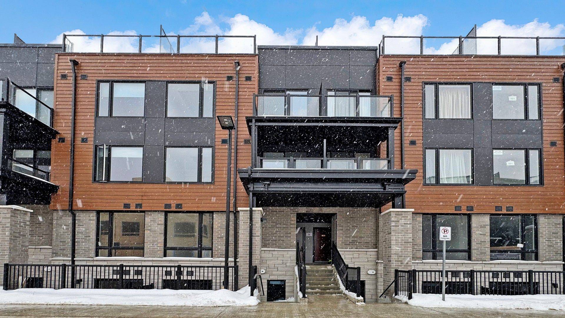 Markham, ON L3S 0E3,30 Markdale LN