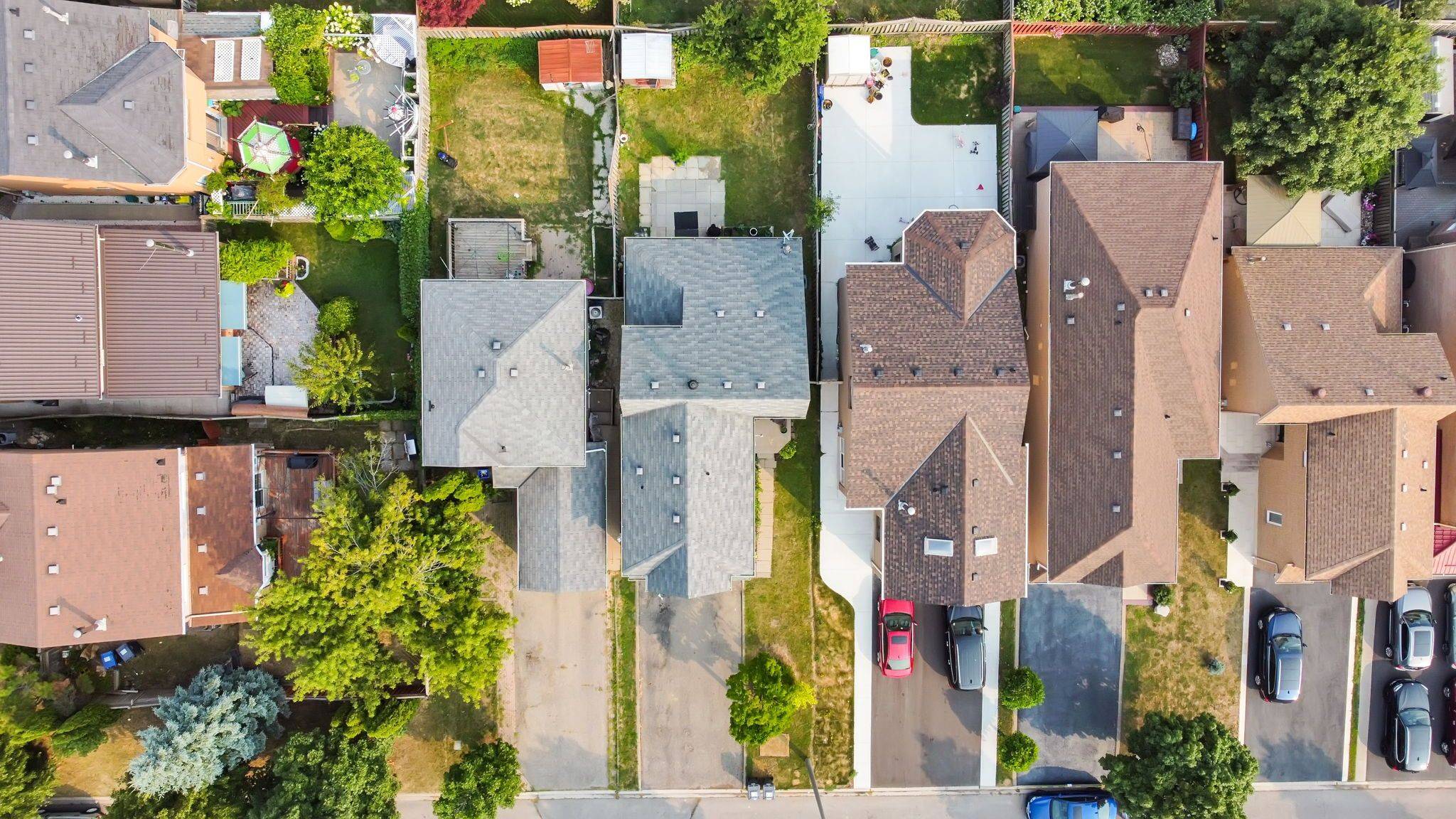 Mississauga, ON L5V 1P9,1157 Charminster CRES