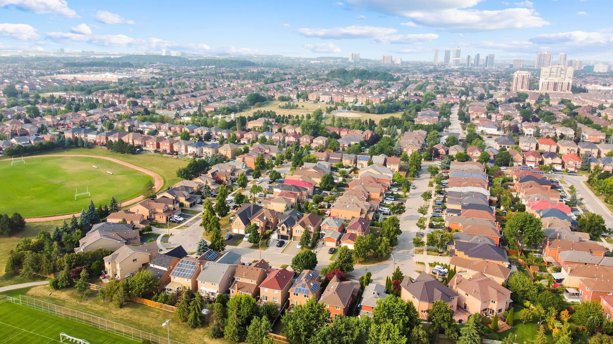 Mississauga, ON L5V 1P9,1157 Charminster CRES