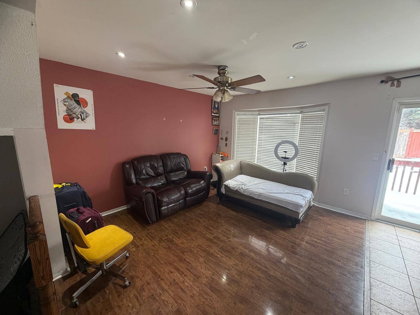 Brampton, ON L6R 2G8,68 Seaside CIR