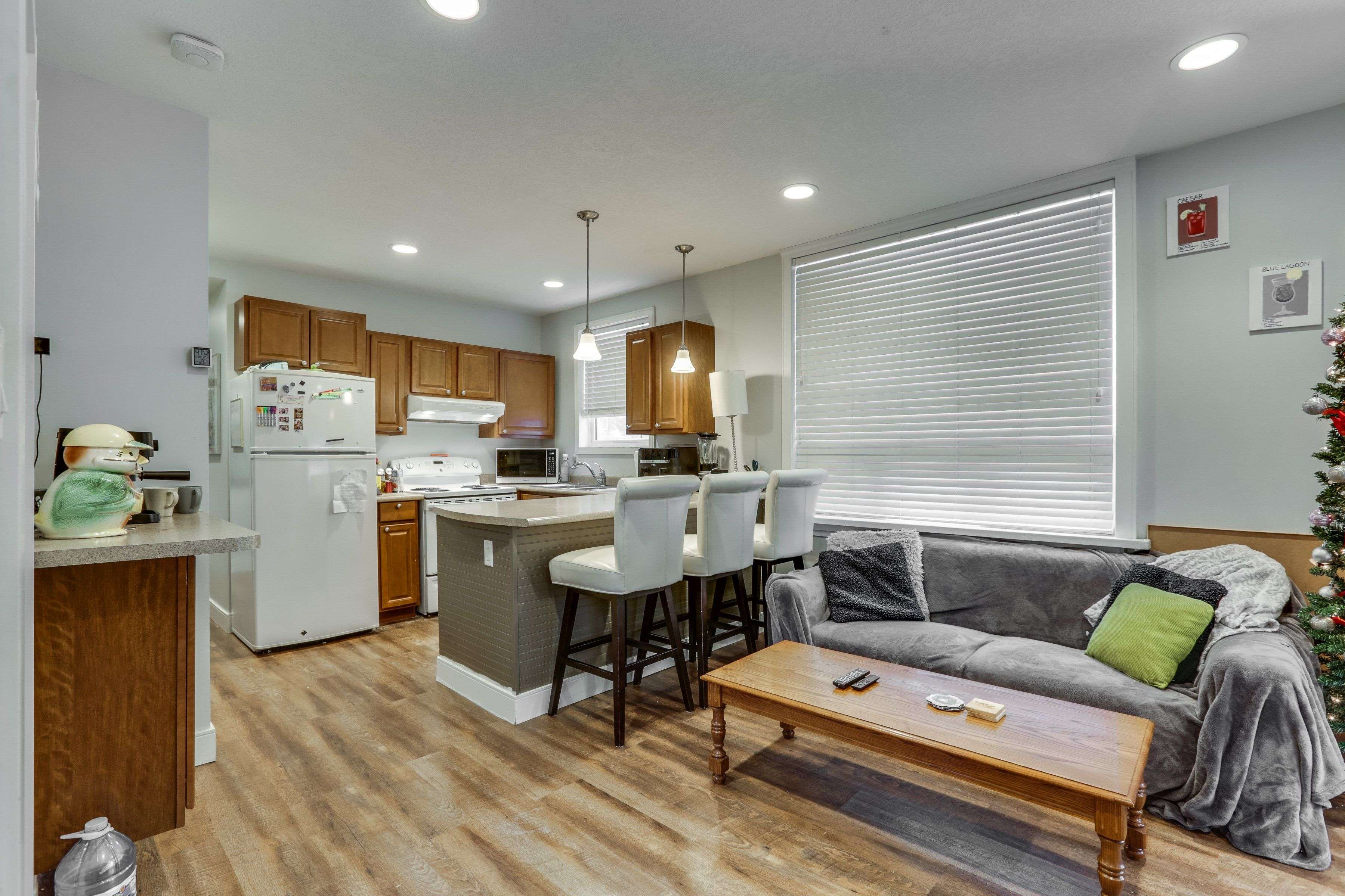 London North, ON N6G 1A9,17 McDonald AVE