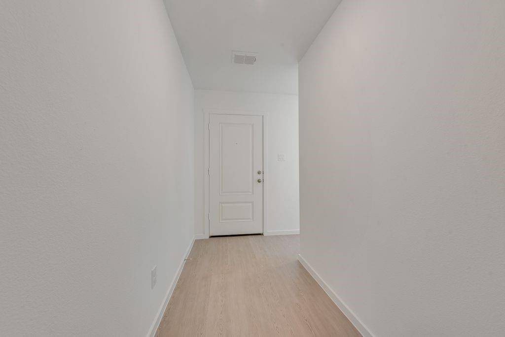 Wilmer, TX 75141,236 Sycamore Place