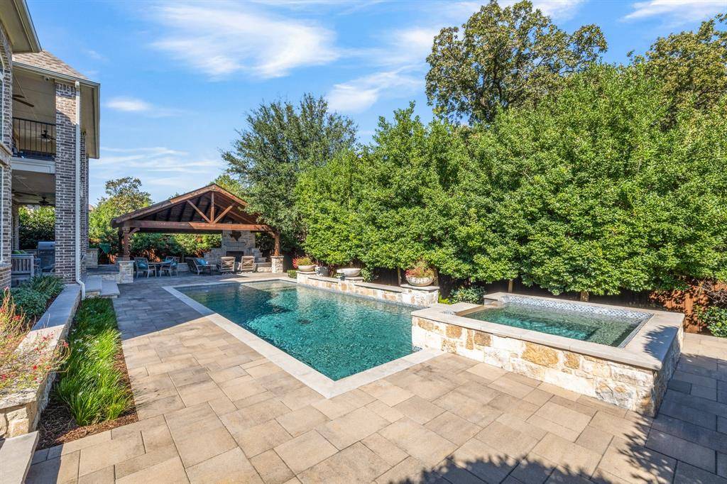 Colleyville, TX 76034,616 Rembrandt