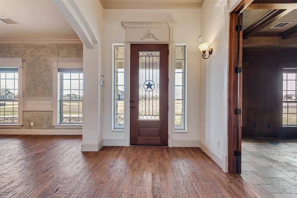 Wills Point, TX 75169,1088 SHADOW LAKES Drive