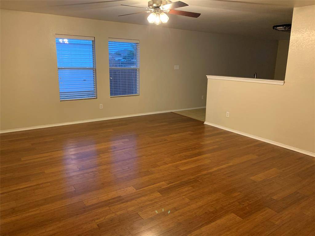 Rhome, TX 76078,12820 Kingsgate Drive