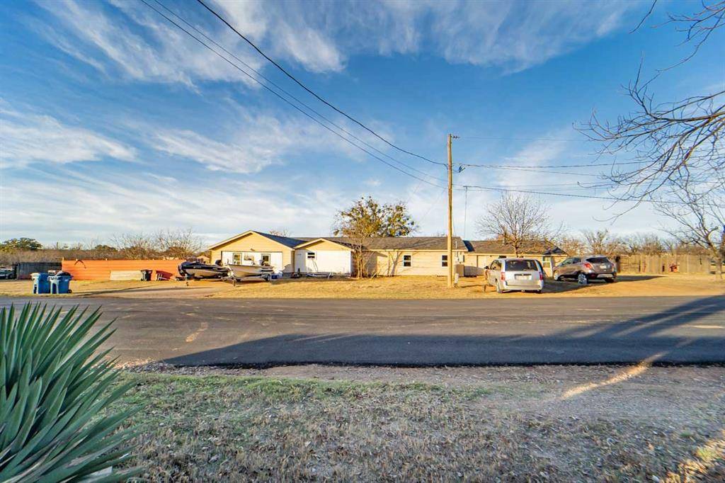 Breckenridge, TX 76424,1318 W 2nd Street