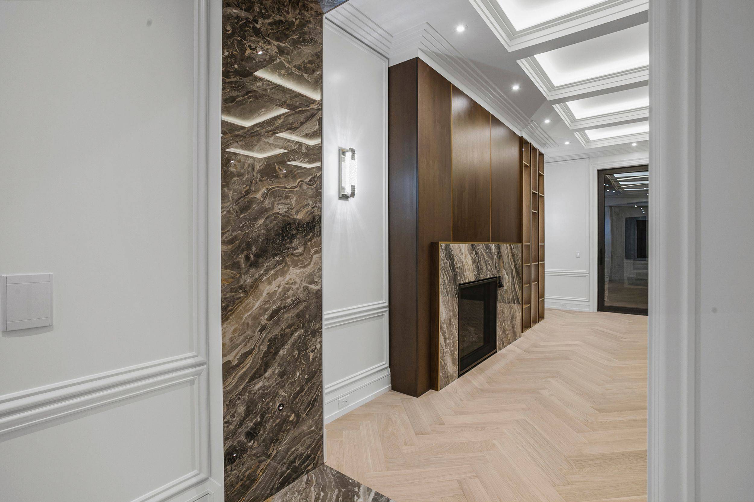 Toronto C12, ON M3B 3B1,27 Penwood CRES