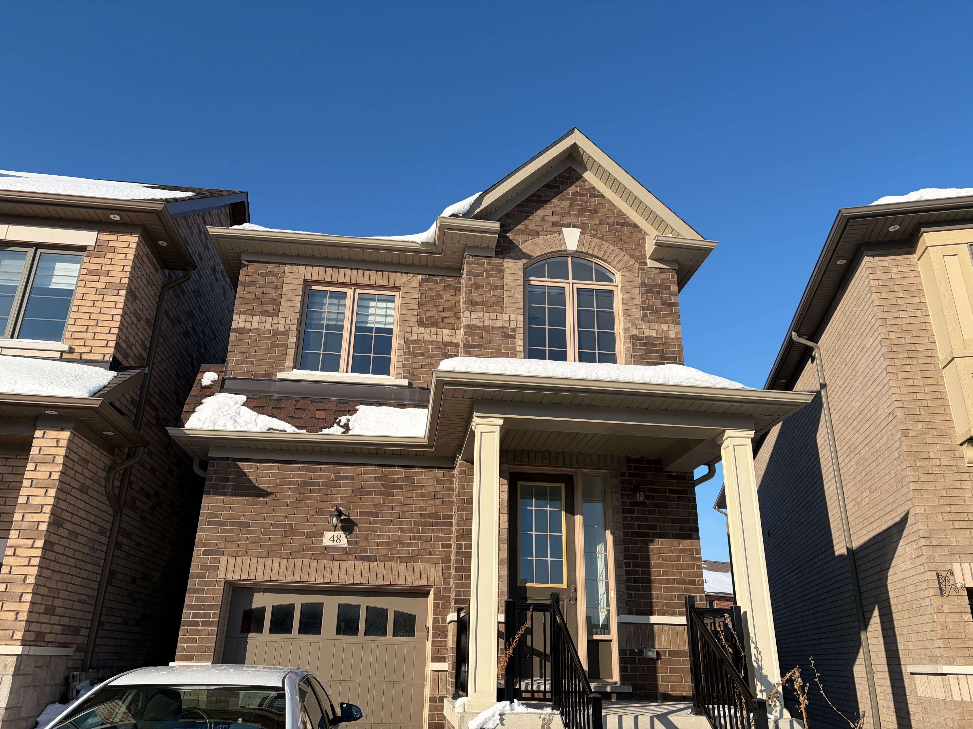 Whitby, ON L1P 0K6,48 Coho DR