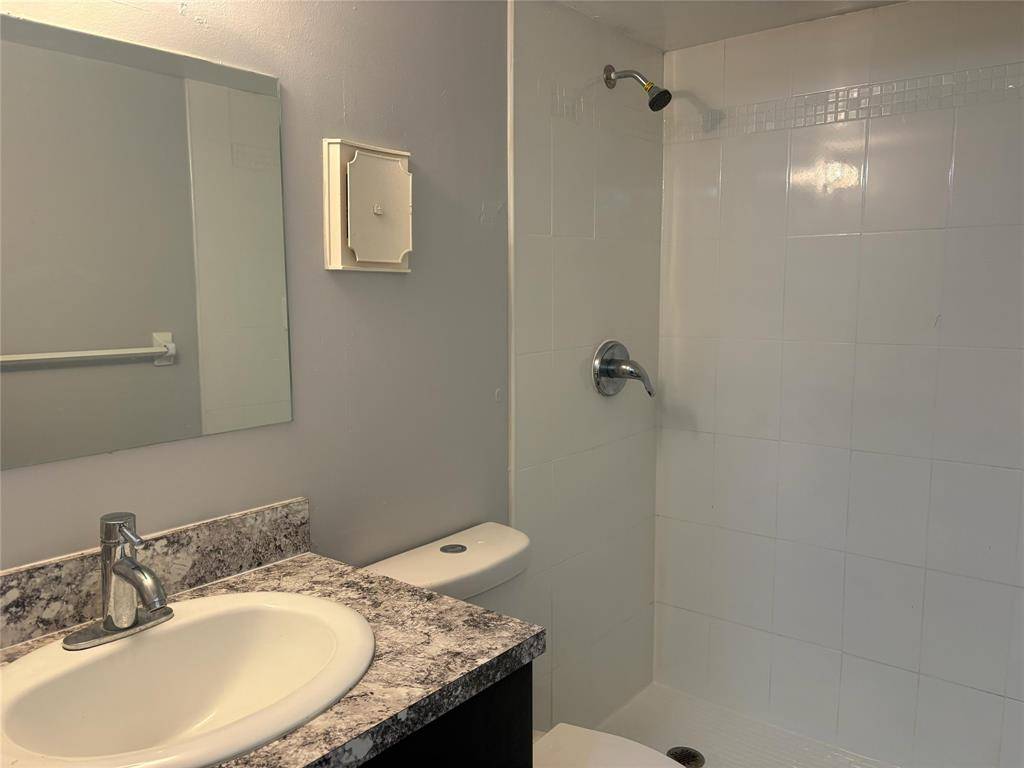 Sunrise, FL 33313,1700 NW 58th Ter #2D