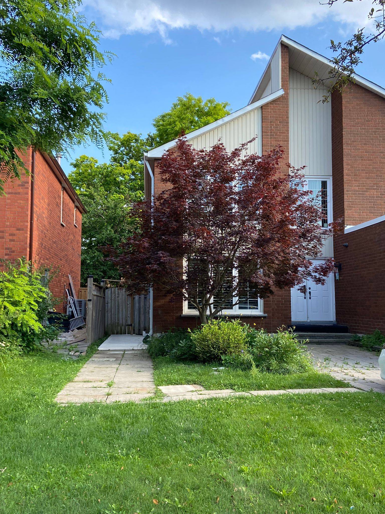 Markham, ON L3P 7J9,35 Hewlett CRES #Bsmt