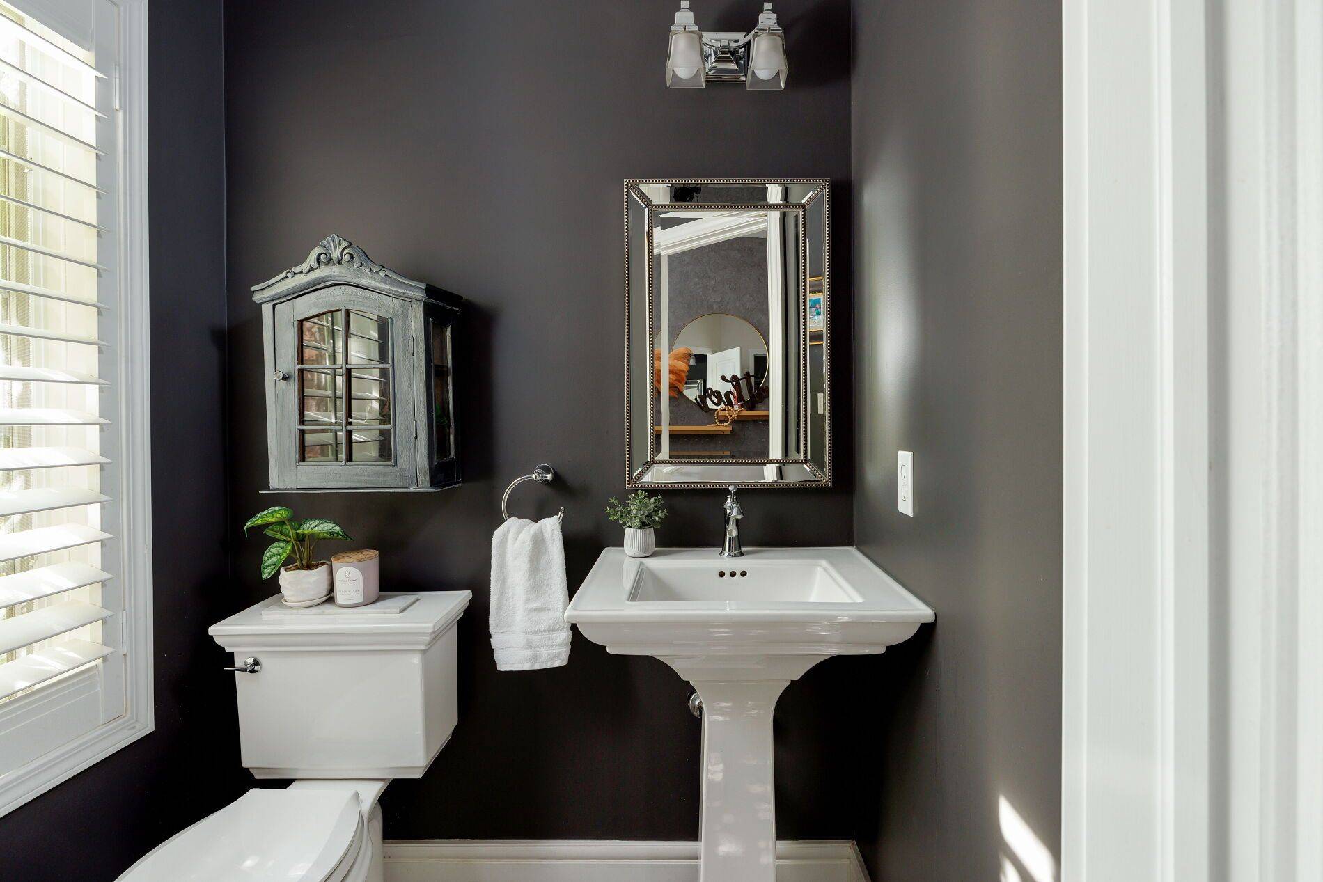 Oakville, ON L6M 5B8,2202 Brookhaven CRES