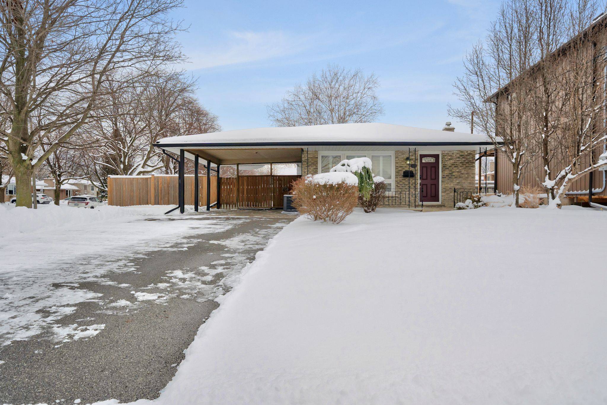 St. Catharines, ON L2N 2M3,40 Linlake DR