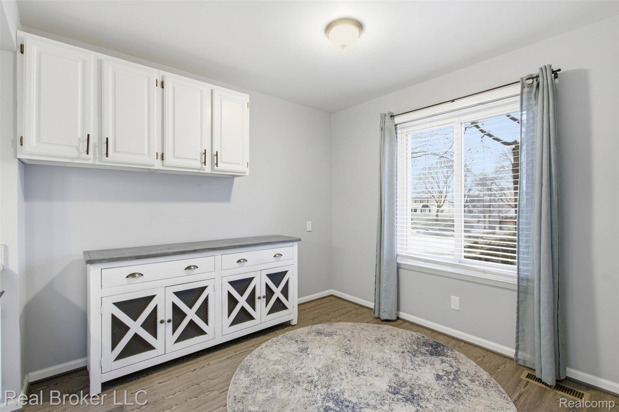 Milford, MI 48381,759 Hilldale CIR