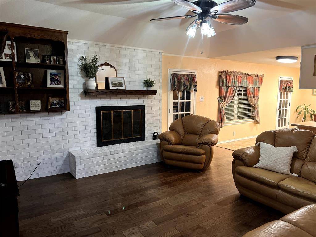 Cleburne, TX 76033,840 S Ridgeway Drive