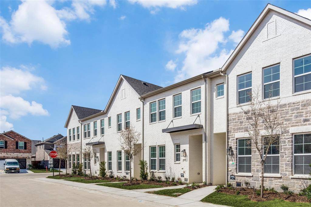 Irving, TX 75063,9915 Schramm Street